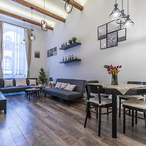 Katarina Apartment Blaha Square